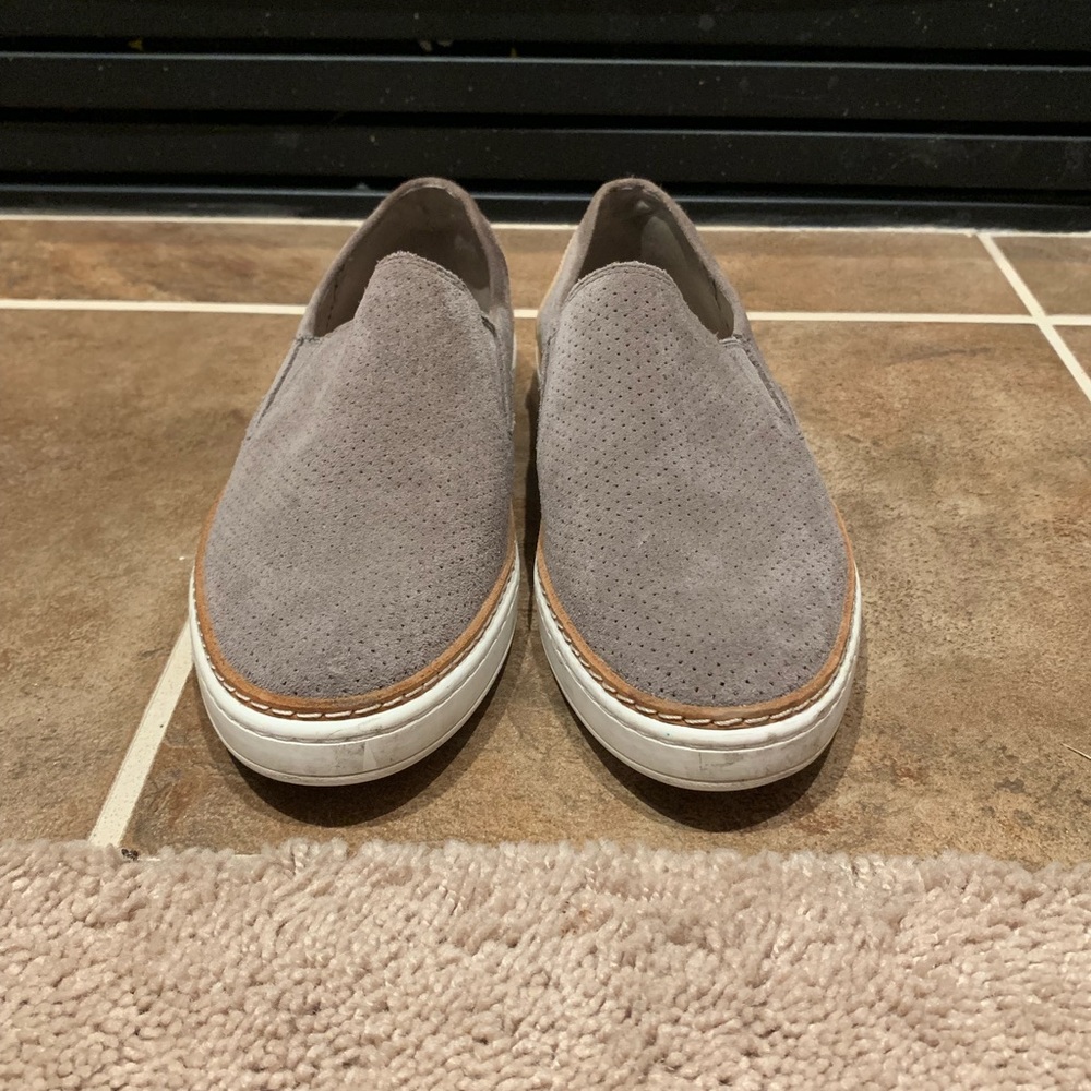 Ugg sneakers